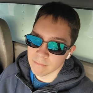 Meet your Posher, Andrew